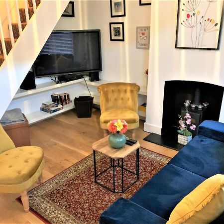 Riverside Channel5 "Holidays Homes In The Sun" Featured Central Canterbury Cottage With Free Parking Eksteriør bilde